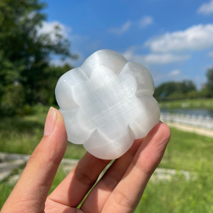 Natural Crystal Carving Selenite Flower Bowl