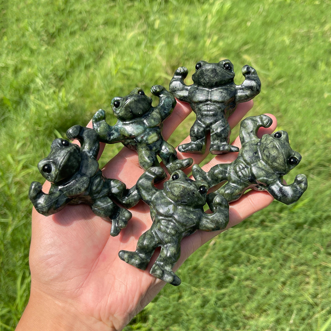 Natural Serpentine Bodybuilding Frog Carving