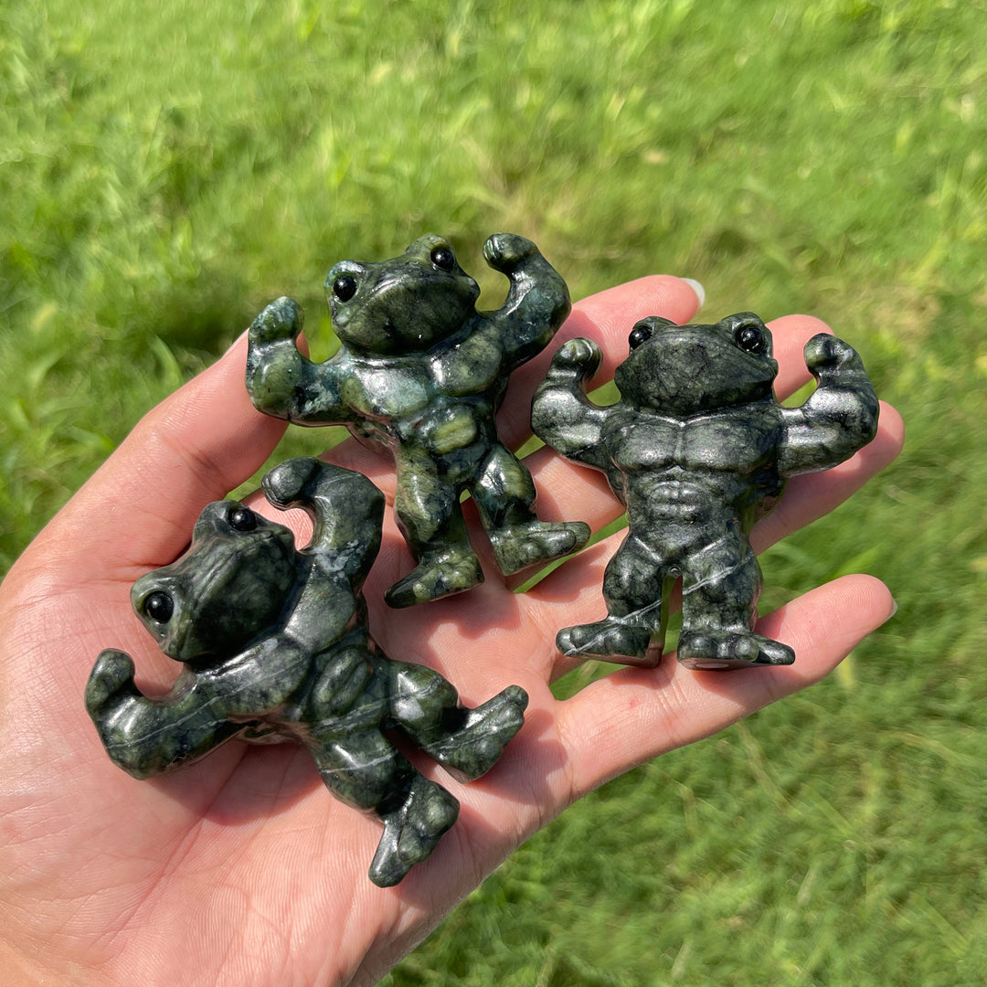 Natural Serpentine Bodybuilding Frog Carving