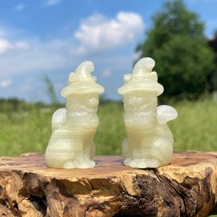 Natural Crystal Carving Seated Wizard Cat