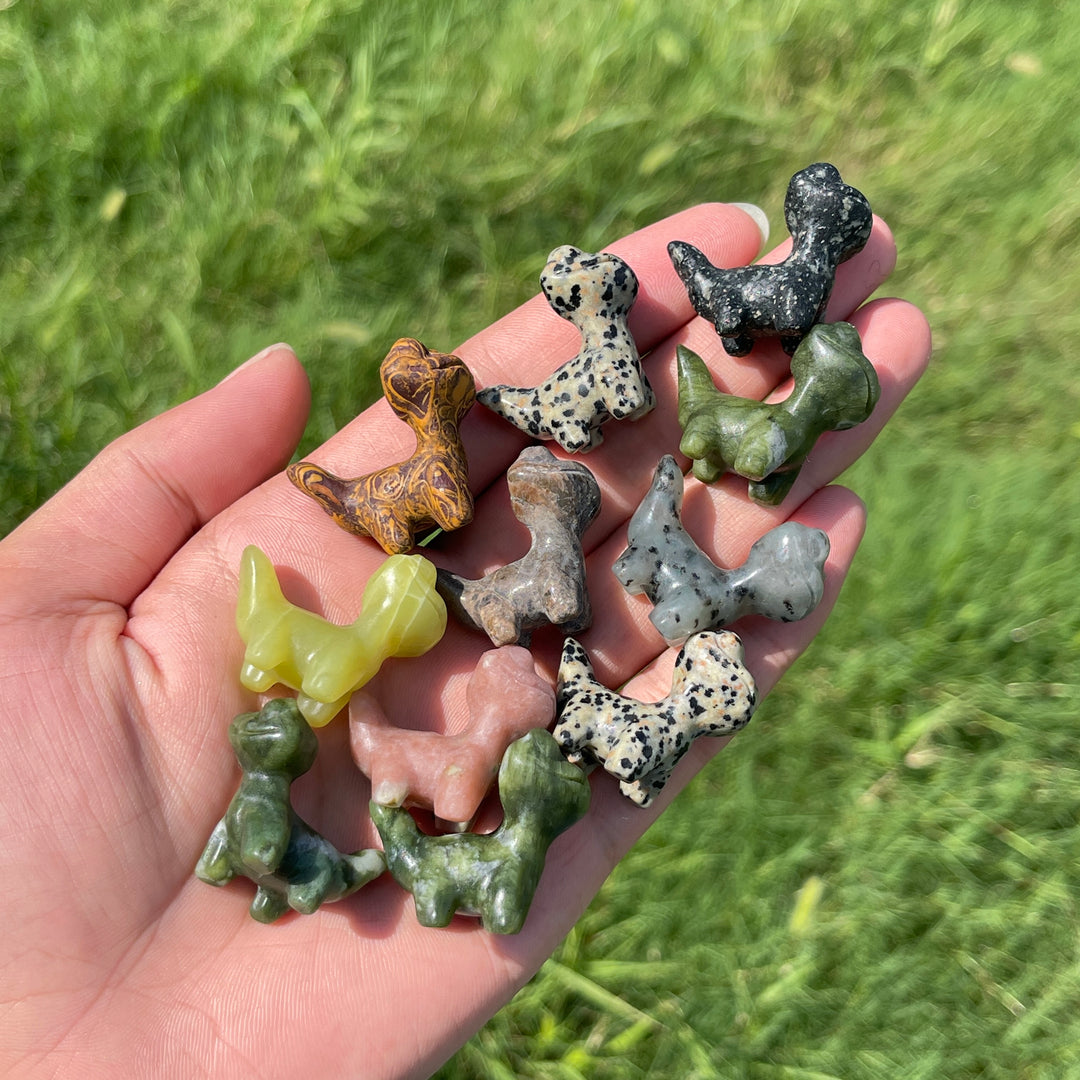 Natural Crystal Carving Mini Lizard