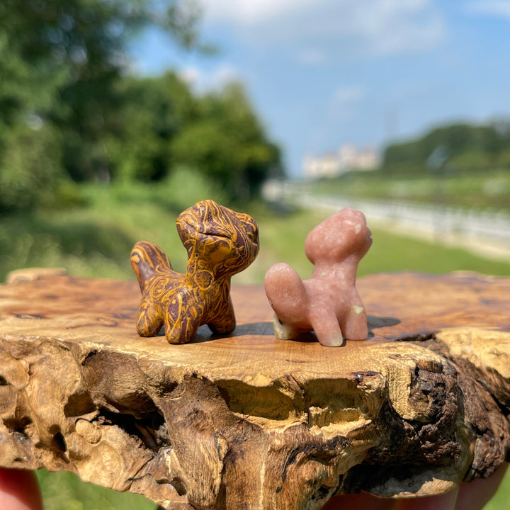 Natural Crystal Carving Mini Lizard