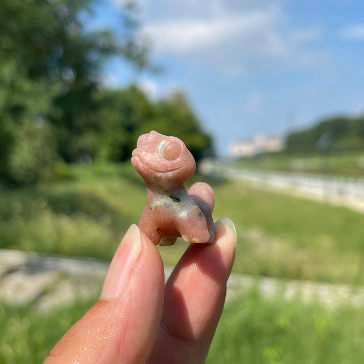 Natural Crystal Carving Mini Lizard