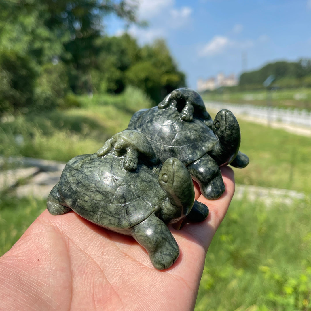 Natural Crystal Carving Mother With Baby Turtle