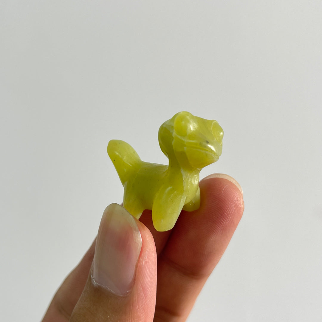 Natural Crystal Carving Mini Lizard