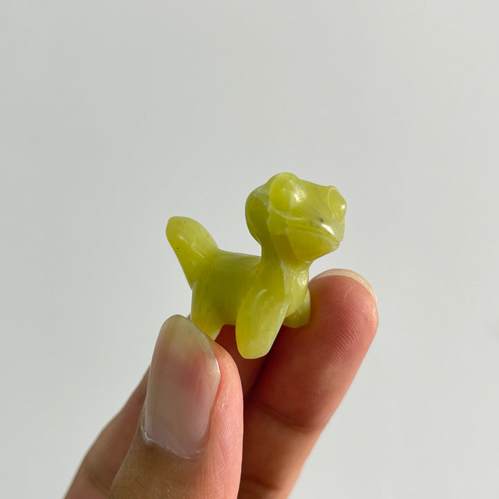 Natural Crystal Carving Mini Lizard