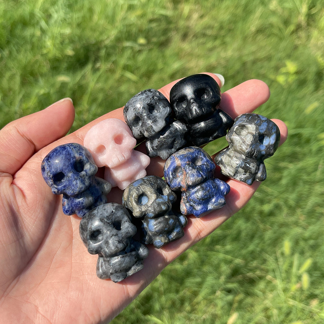 Natural Crystal Mini Skull Character