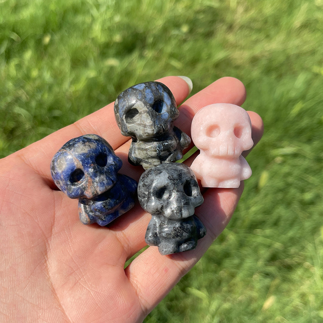 Natural Crystal Mini Skull Character