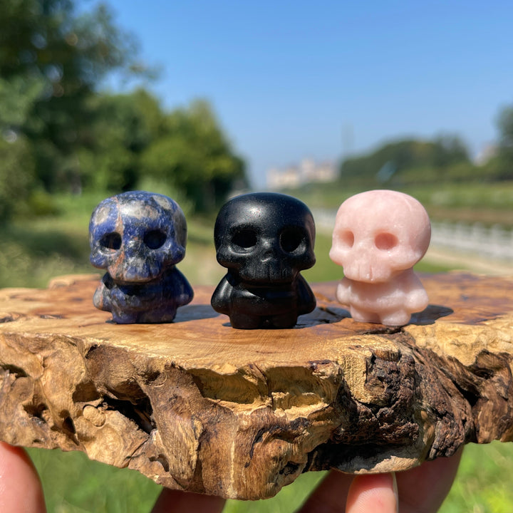 Natural Crystal Mini Skull Character