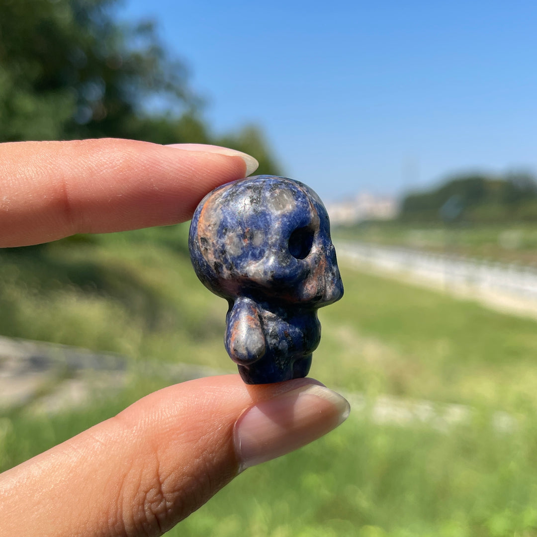 Natural Crystal Mini Skull Character