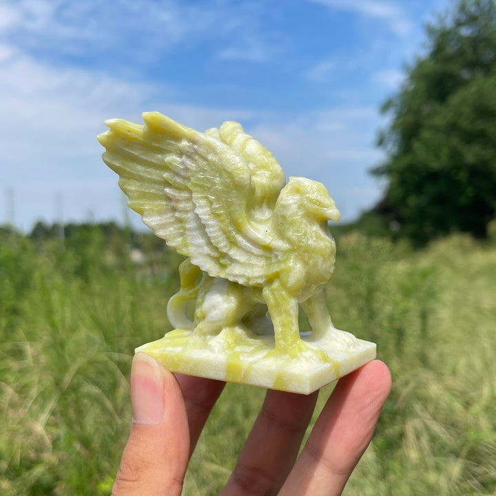 Natural Crystal Carving Serpentine Griffin