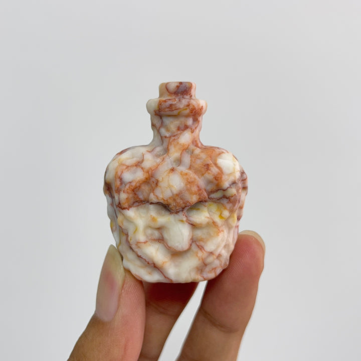 Natural Crystal Carving Skull Poison Bottle