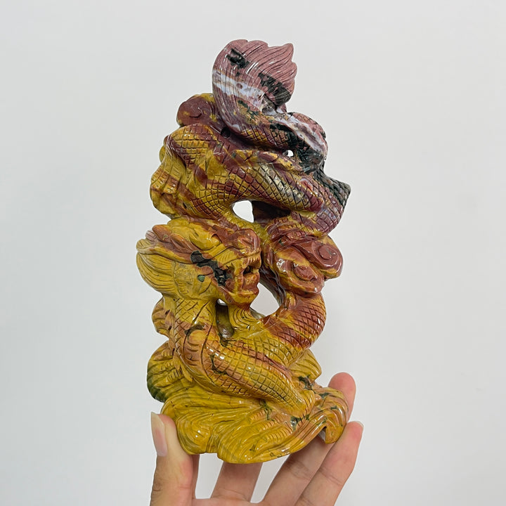 Unique,A Slightly Imperfect Natural Crystal Carving Coiled Chinese Dragon