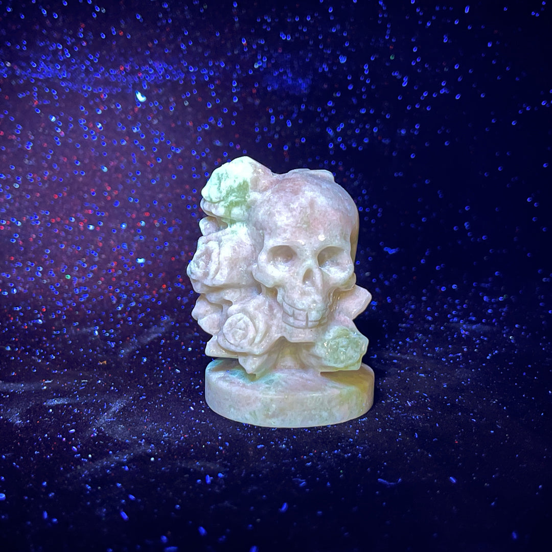 Natural Crystal Carving Skull With Roses