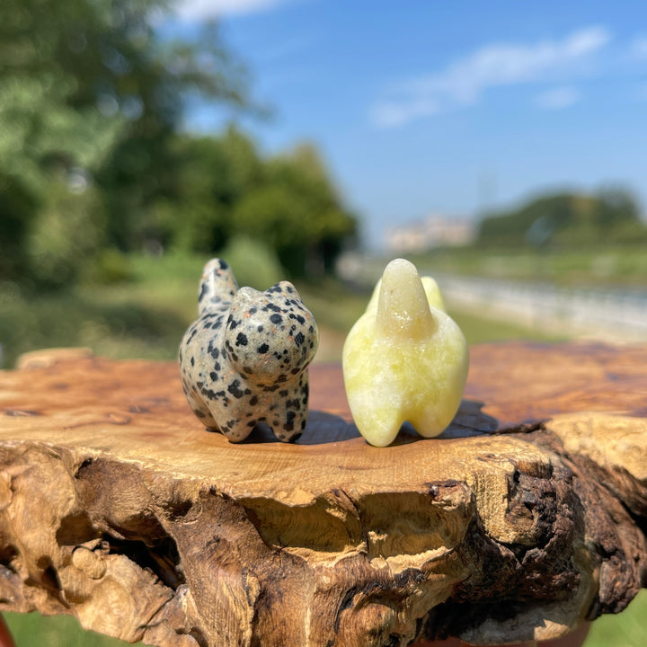Natural Crystal Mixed Material Mini Walking Cat