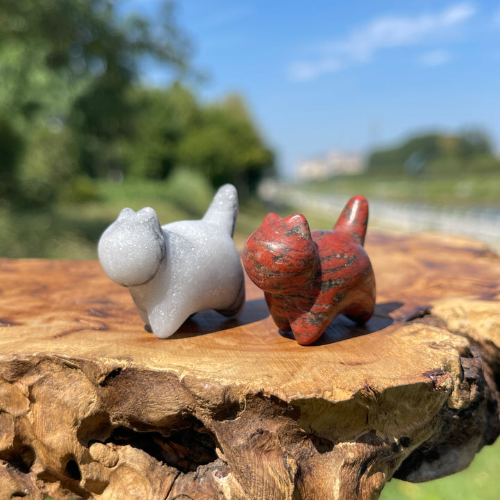 Natural Crystal Mixed Material Mini Walking Cat