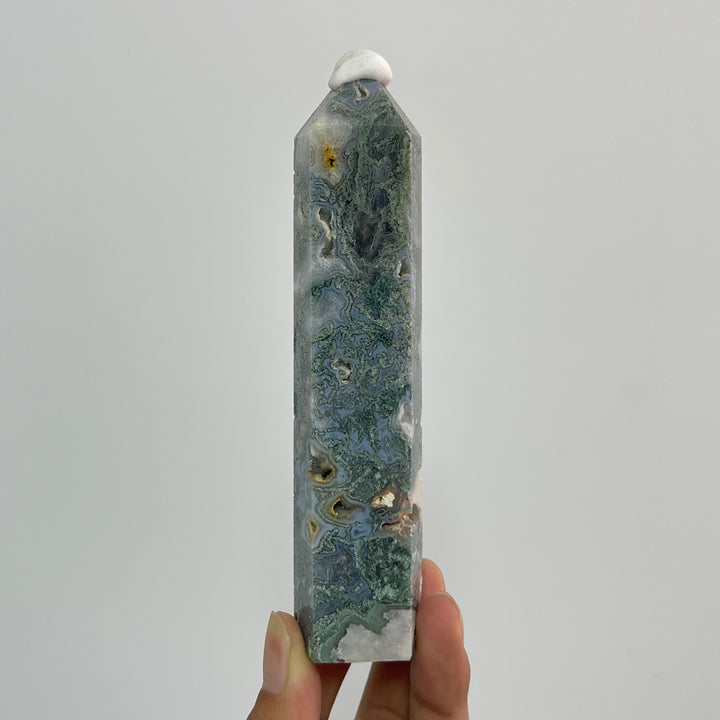 Unique,Natural Crystal Delicate Moss Agate Point