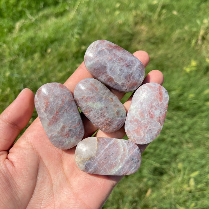 Natural Crystal Blood Iolite Palm Stone