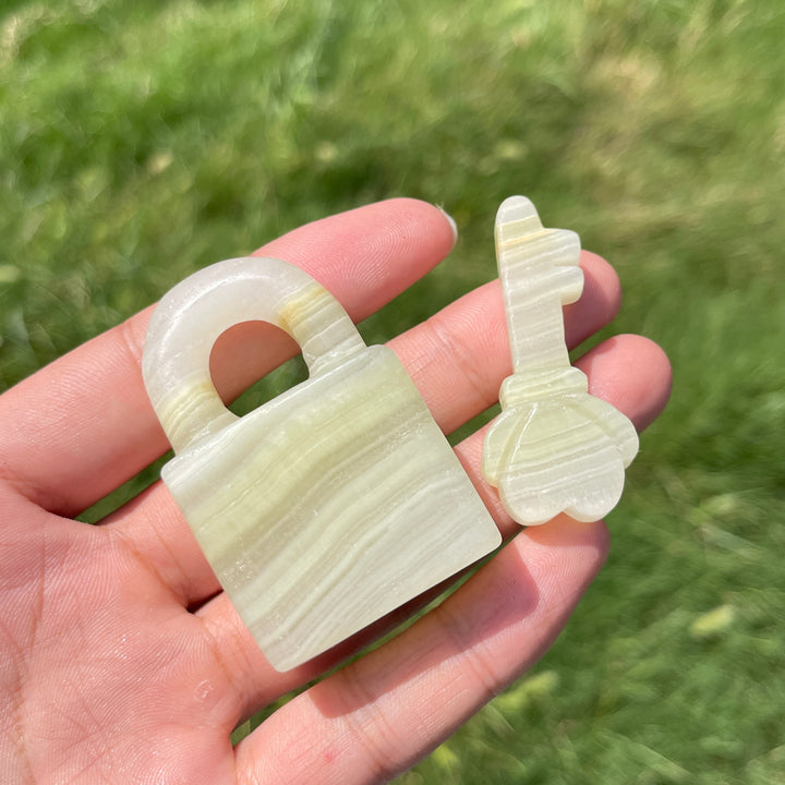 Natural Crystal Carving Lock And Key