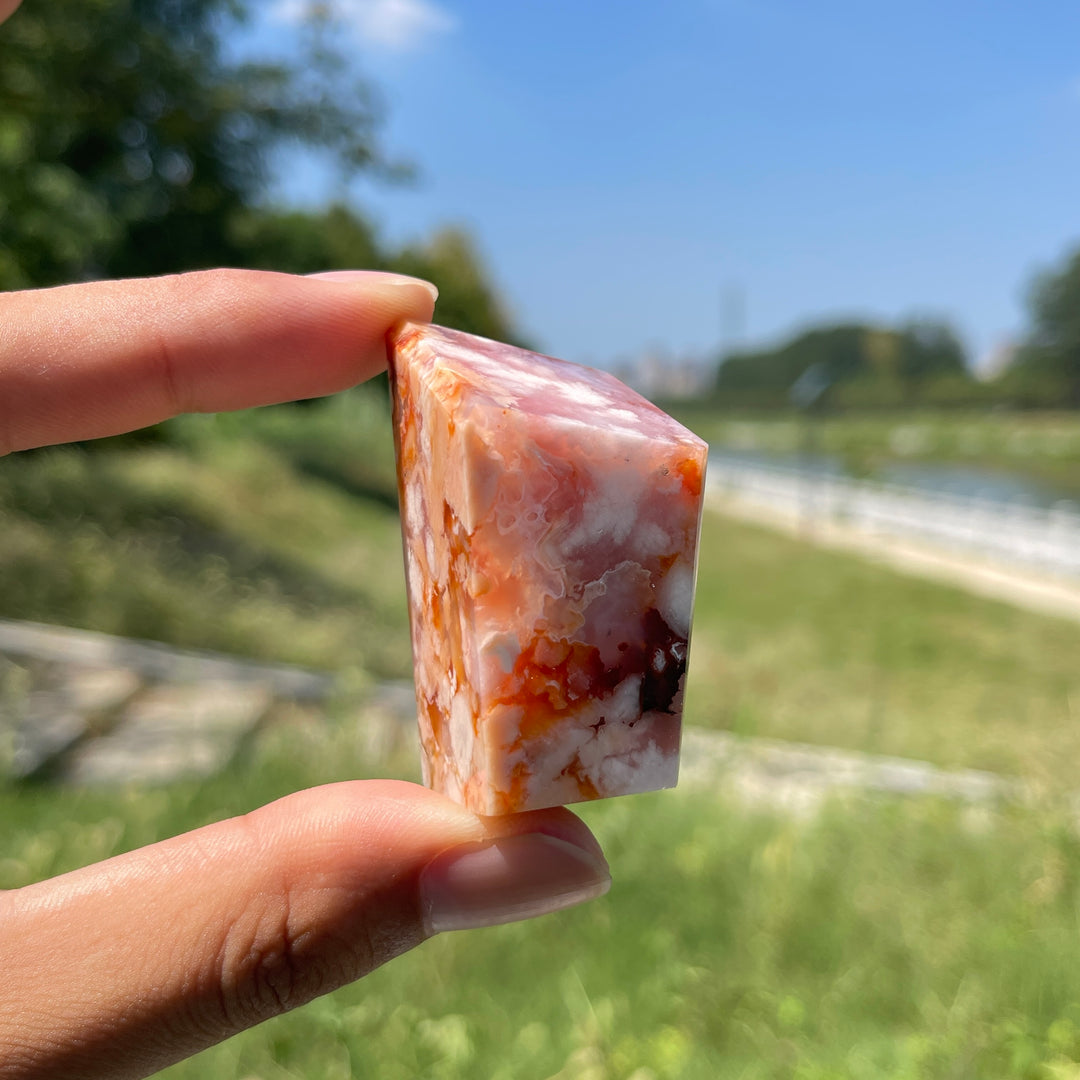 Natural Crystal Exquisite Pink Flower Agate Freeform