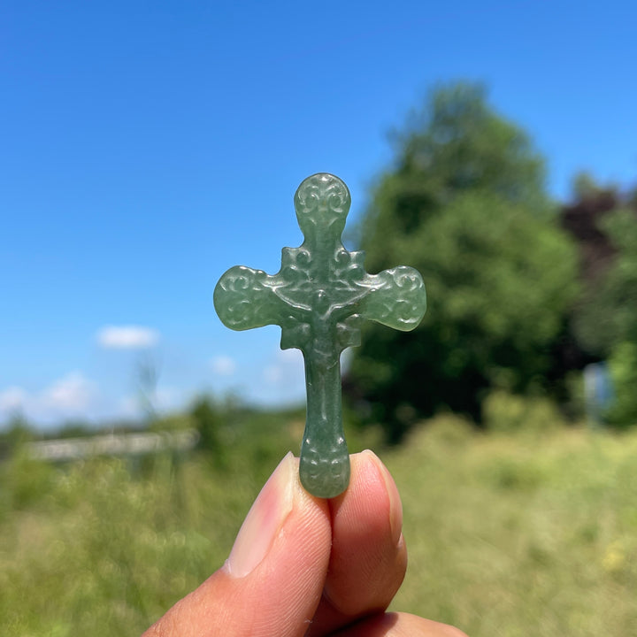 Natural Crystal Carving Handheld Cross