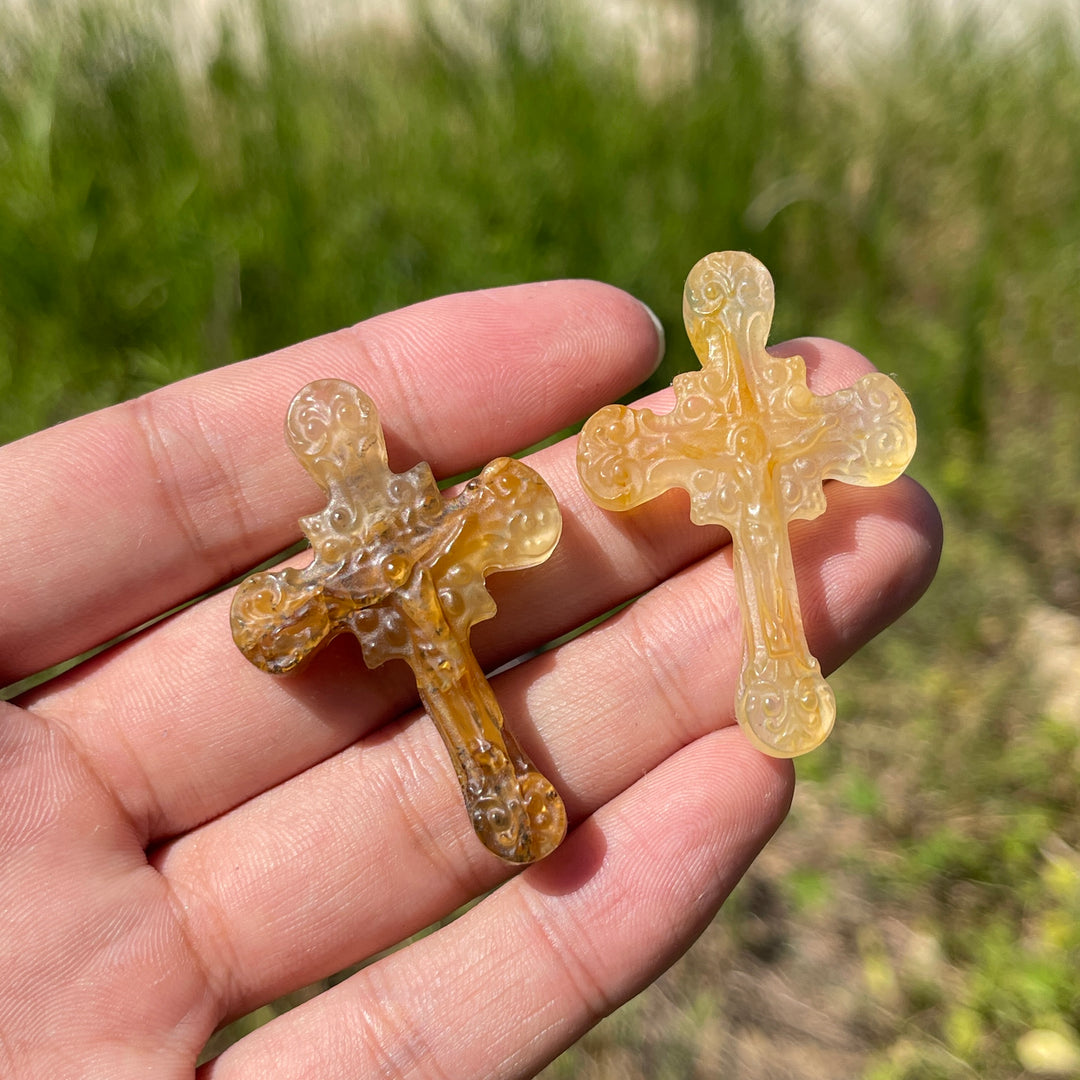Natural Crystal Carving Handheld Cross