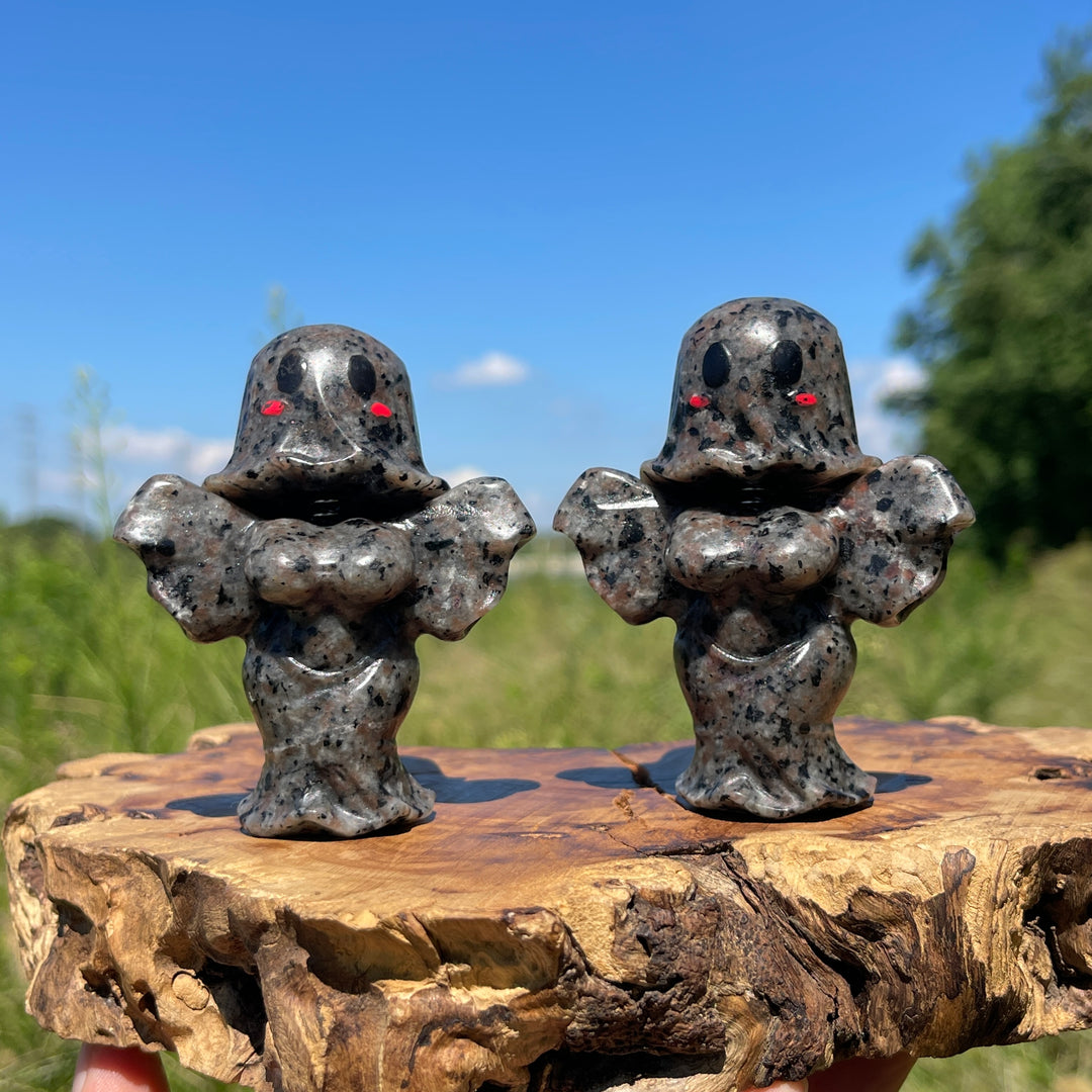 Natural Crystal Wobble Ghost