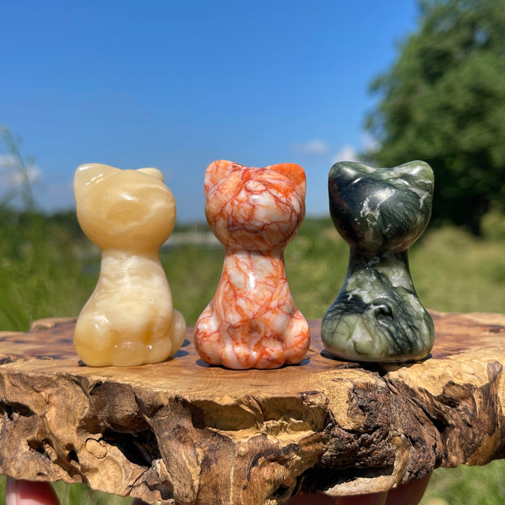 Natural Crystal Carving Faceless Cat