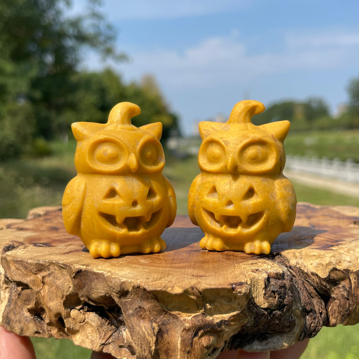 Natural Crystal Hat Wearing Pumpkin Owl Carving