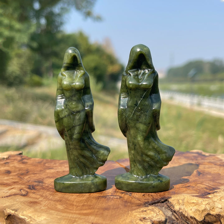 Natural Crystal Carving Hooded Ghost Lady