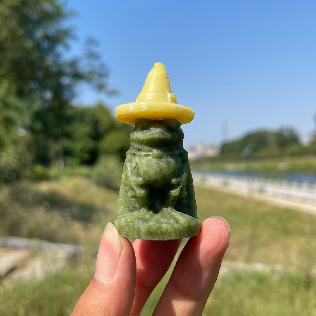 Natural Crystal Carving Serpentine Wizard Frog