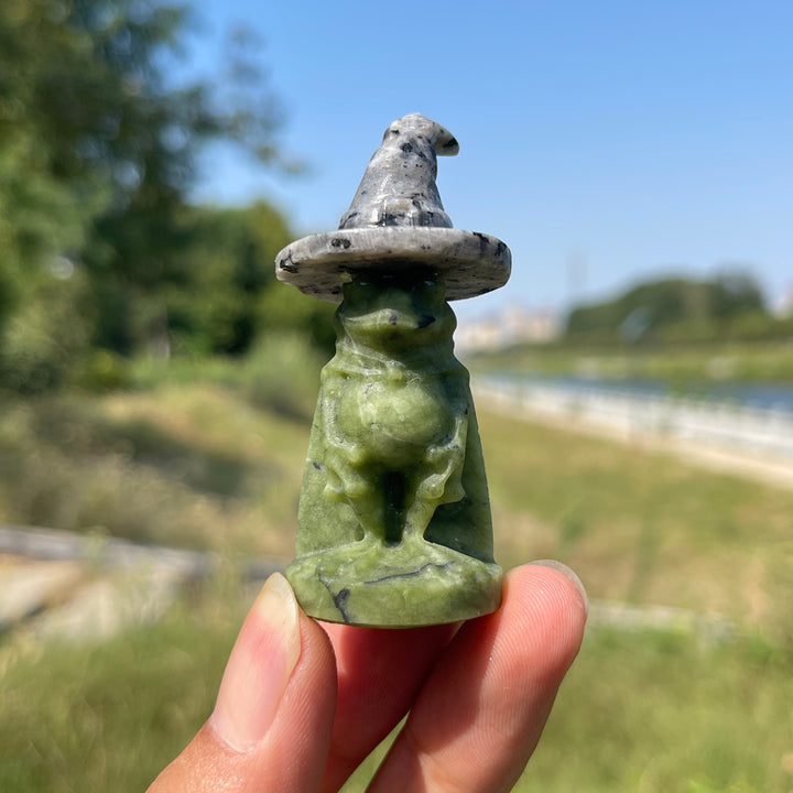 Natural Crystal Carving Serpentine Wizard Frog