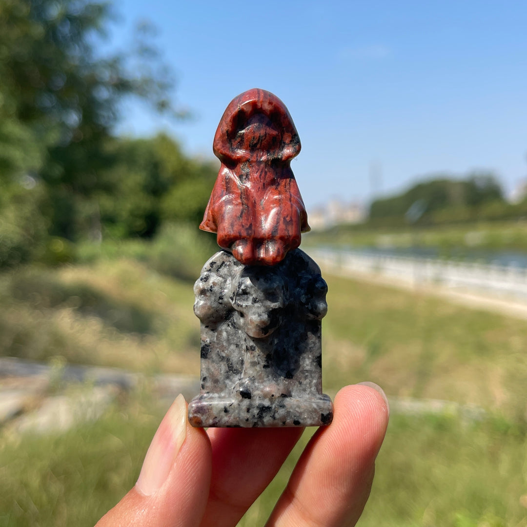 Natural Crystal Carving Ghost On Tombstone