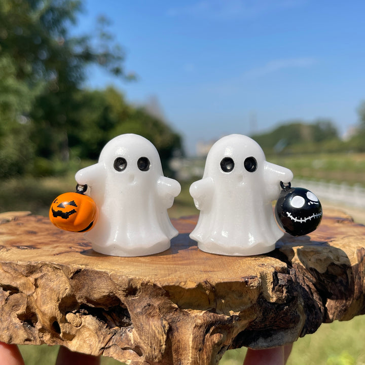 Natural Crystal Carving Cute Ghost With Halloween Bell