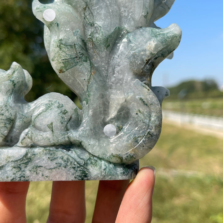 Unique,A Slightly Imperfect Natural Crystal Exquisite Moss Agate Nine‑Tailed Fox
