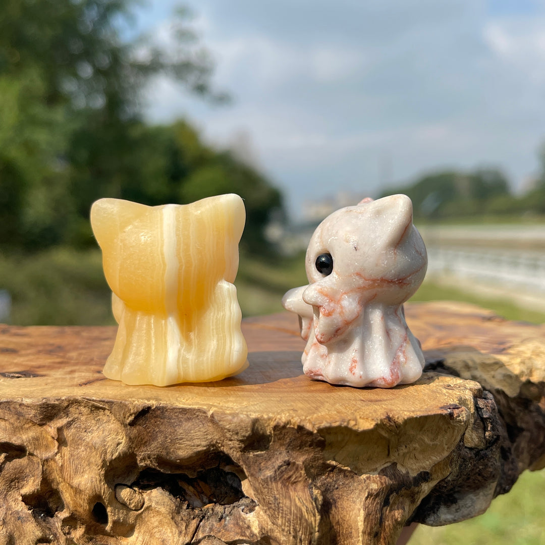Natural Crystal Carving Adorable Ghost Cat