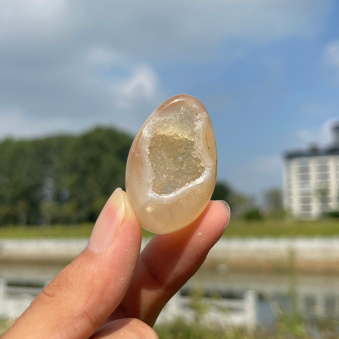 Achat-Geoden-Ei