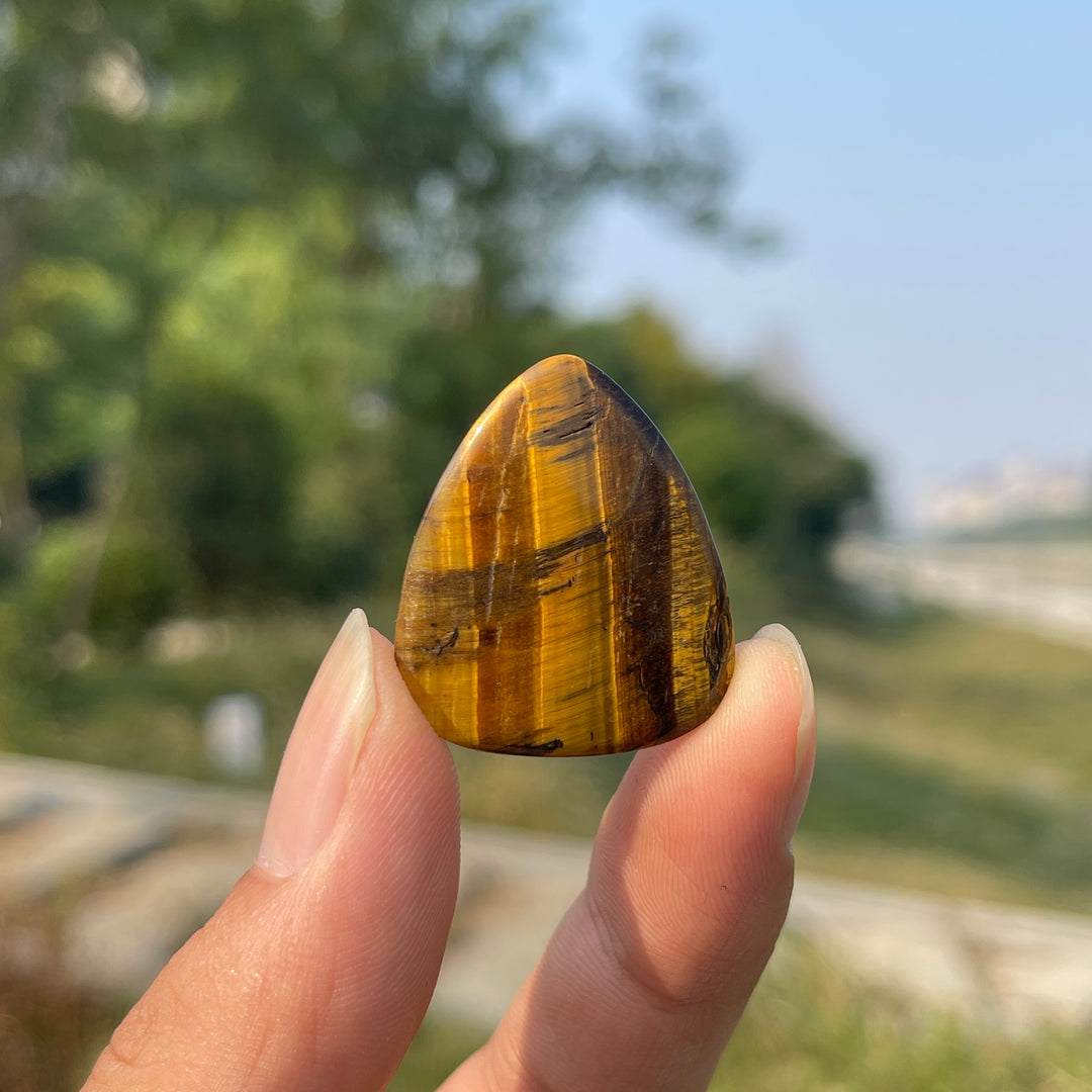 Natural Crystal Triangular Piece