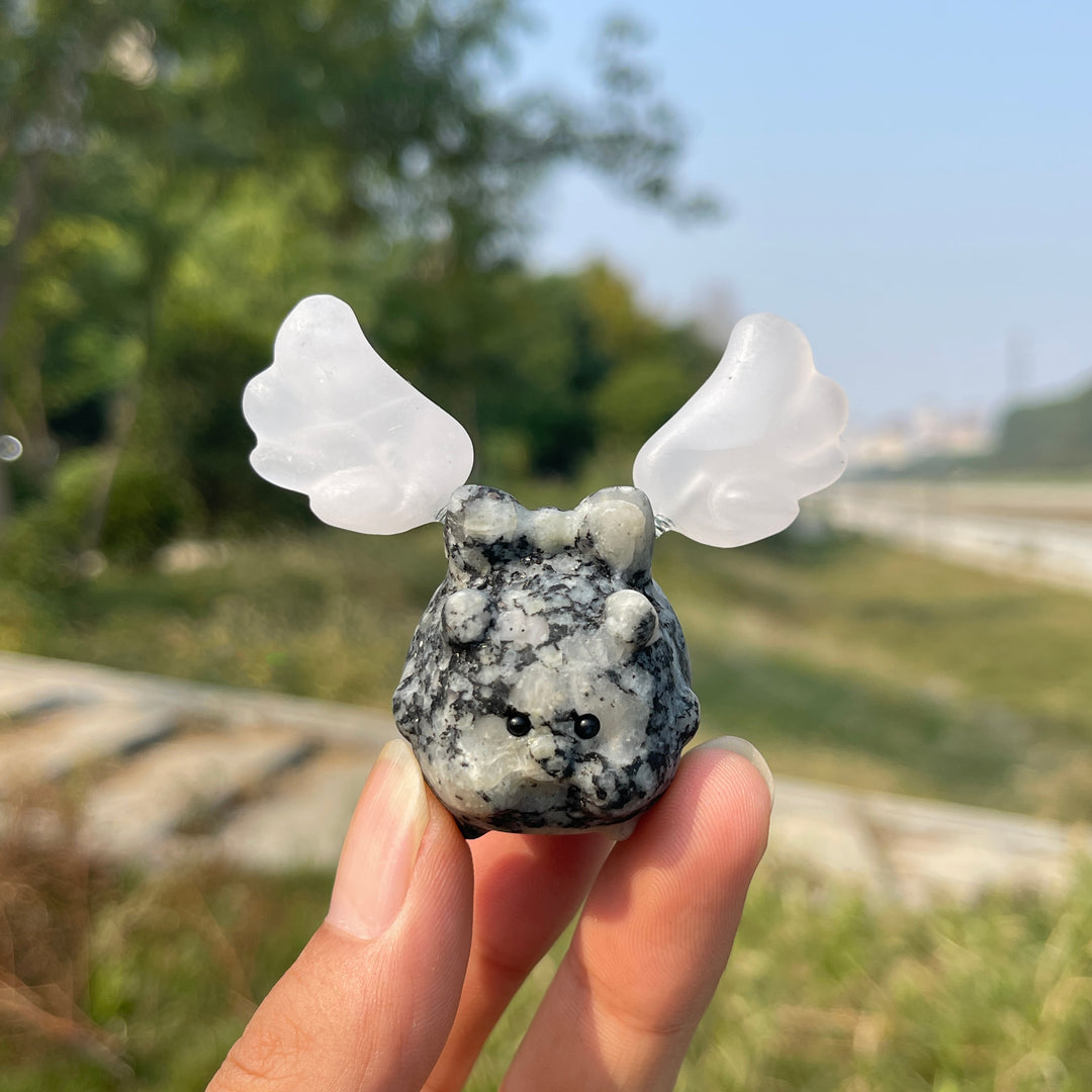 Natural Crystal Cute Wing Flying Pig