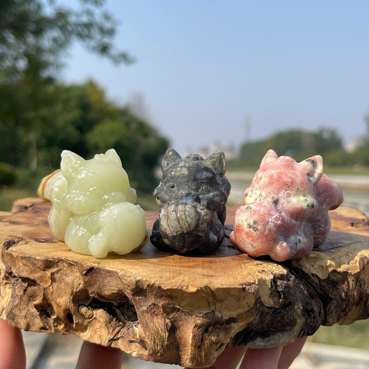 Natural Crystal Carving Cute Squirrel Holding Pinecone