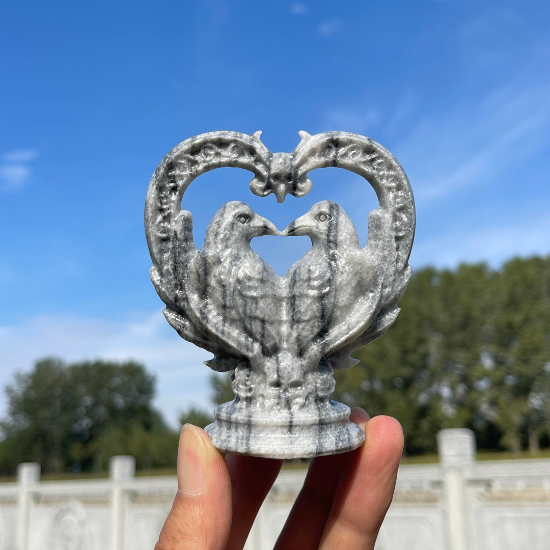 Natural Crystal Carving Heart Couple Ravens