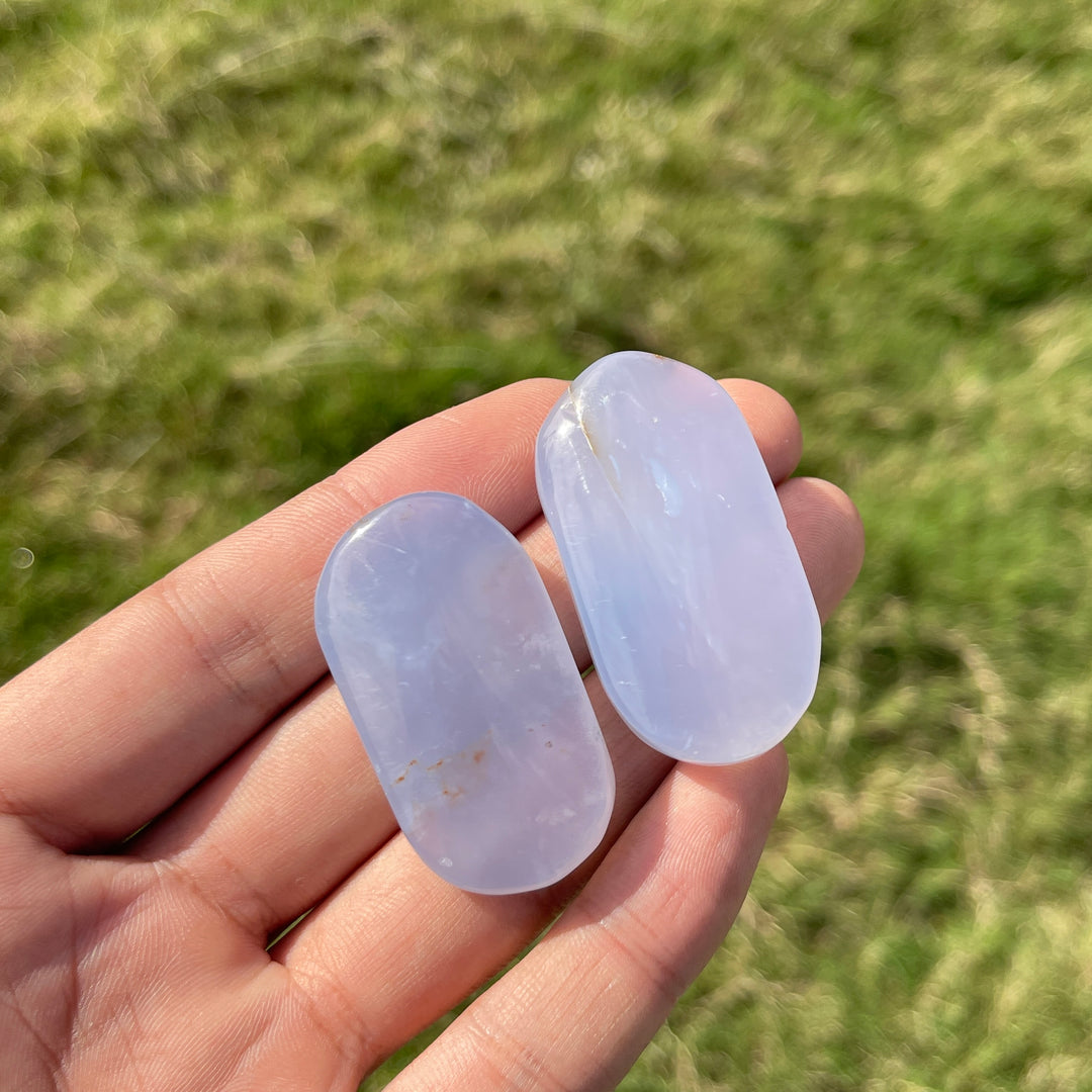 Natural Crystal Blue Chalcedony Palmstone