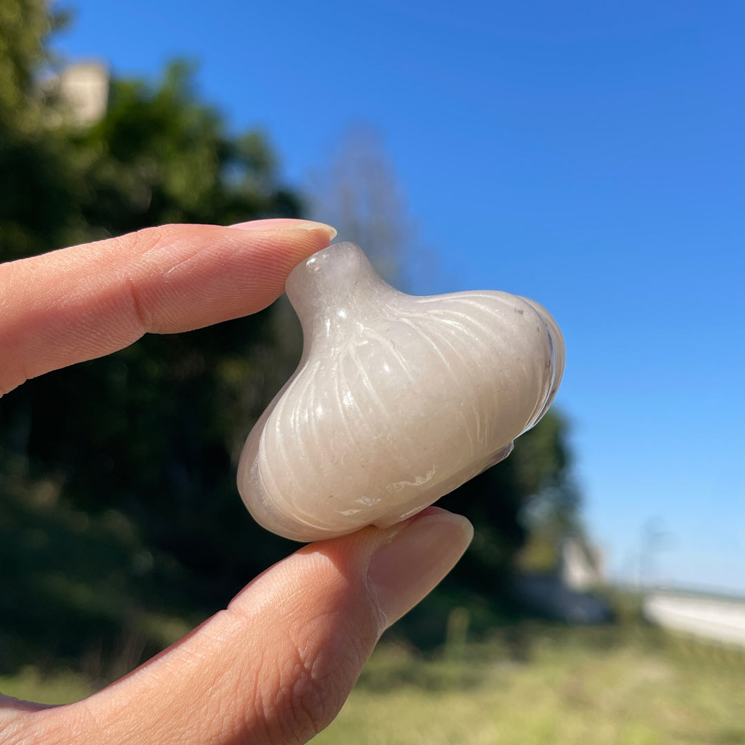 Natural Crystal Carving Quartzite Garlic Model