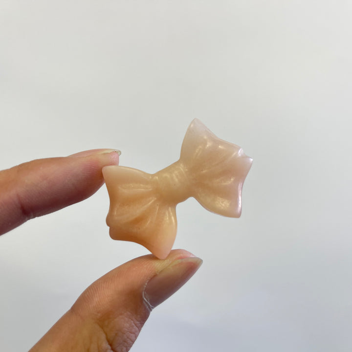 Natural Crystal Carving Pink Aventurine Bow