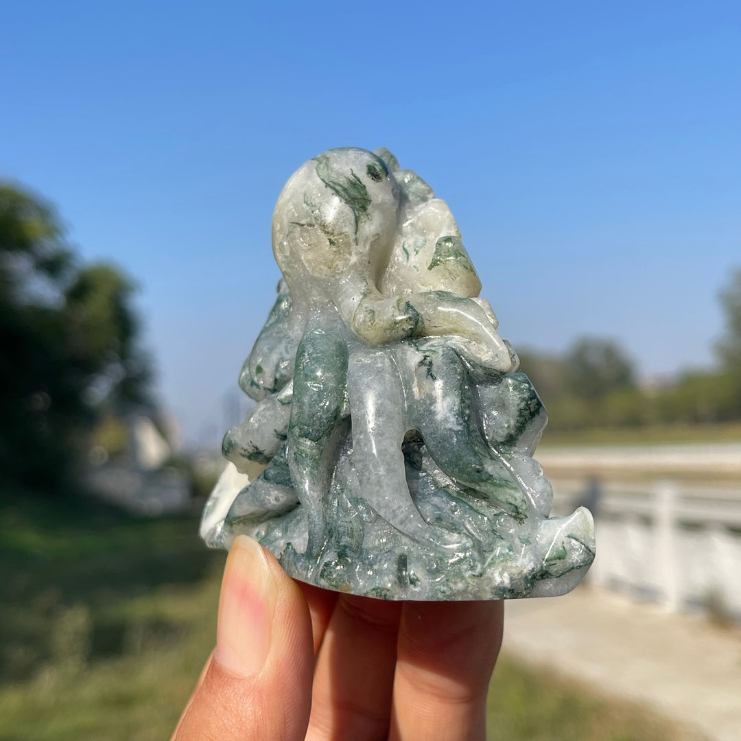 Unique,Natural Crystal Carving Moss Agate Octopus