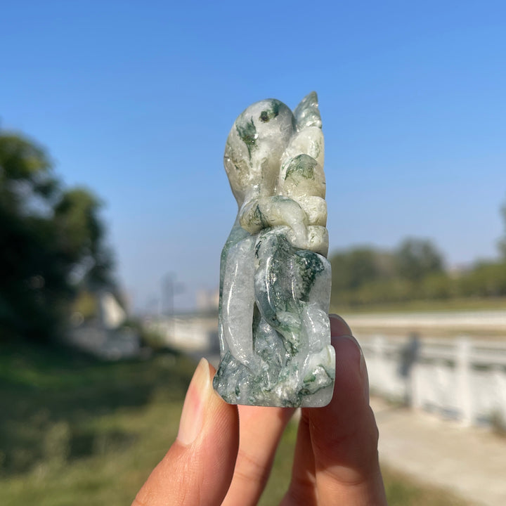 Unique,Natural Crystal Carving Moss Agate Octopus