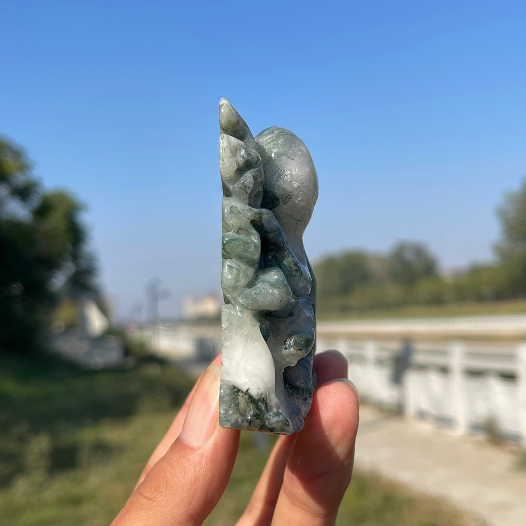 Unique,Natural Crystal Carving Moss Agate Octopus