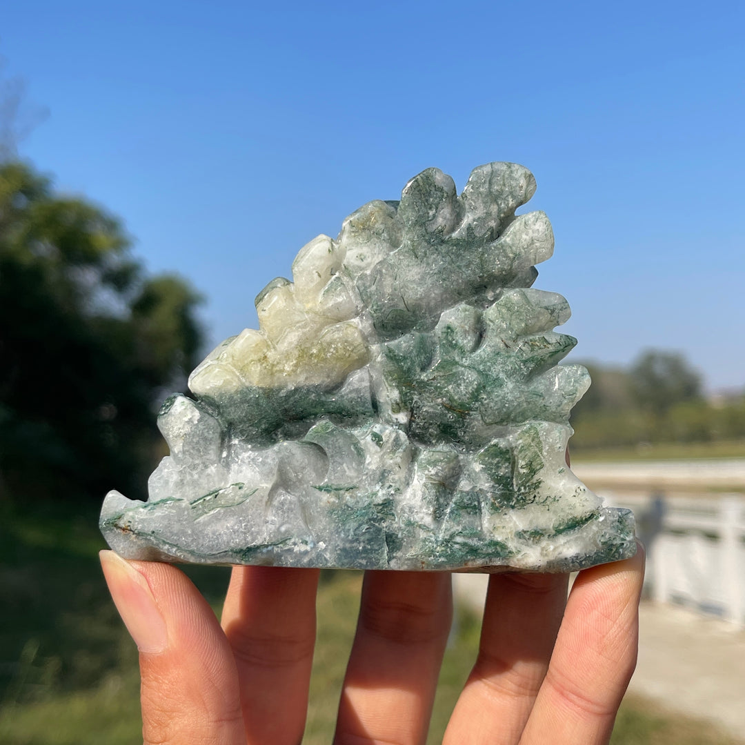 Unique,Natural Crystal Carving Moss Agate Octopus