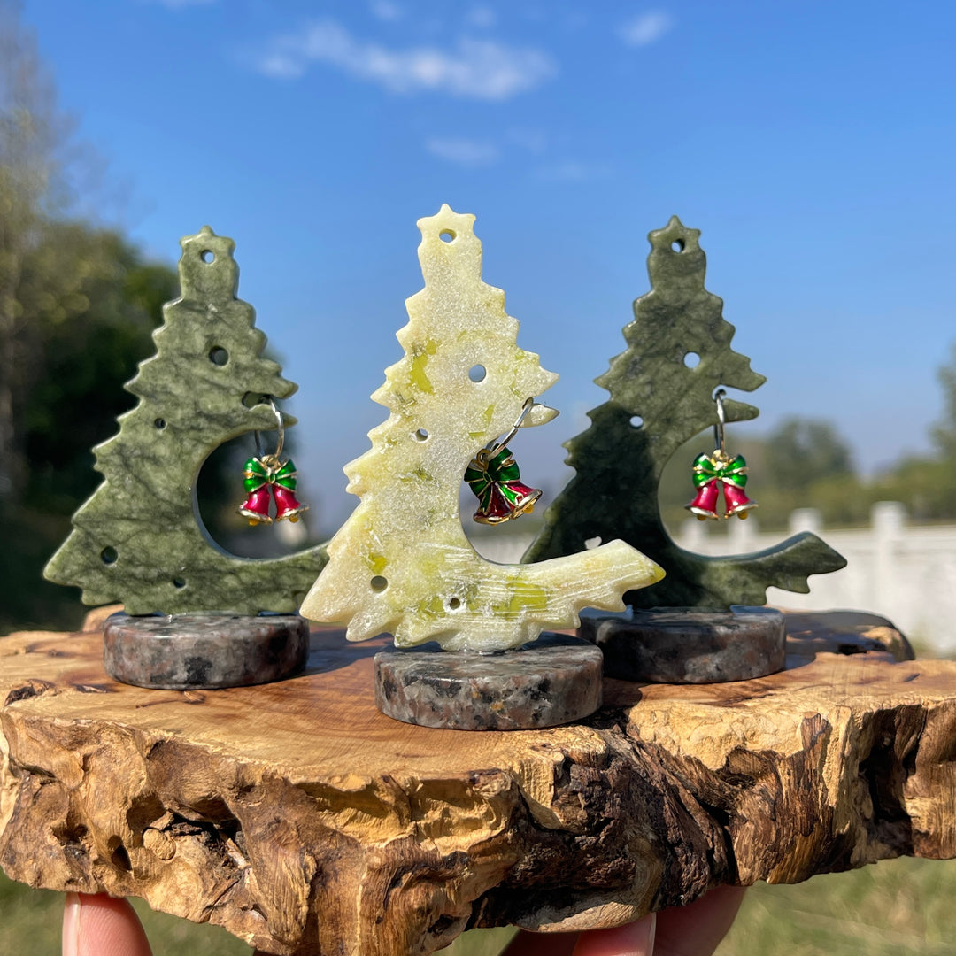 Natural Crystal Serpentine Christmas Tree With Bell
