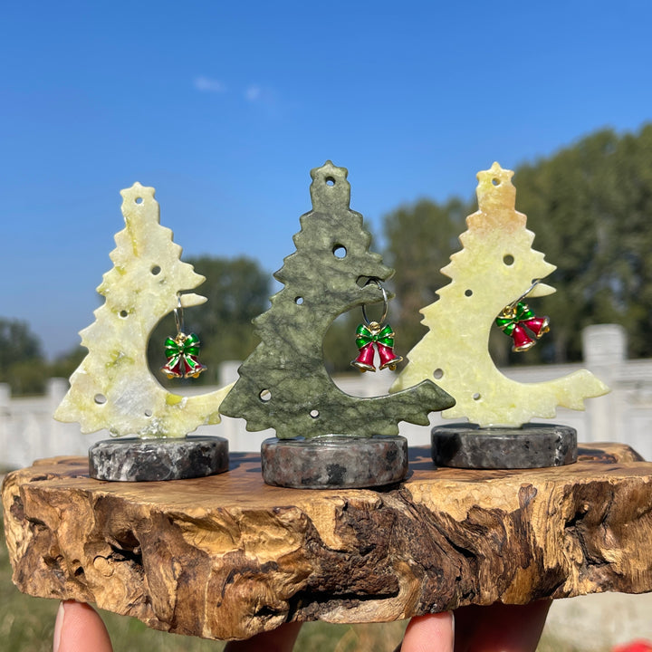Natural Crystal Serpentine Christmas Tree With Bell